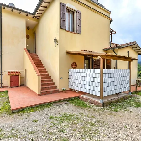 Holiday home Trilocale Lavanda A