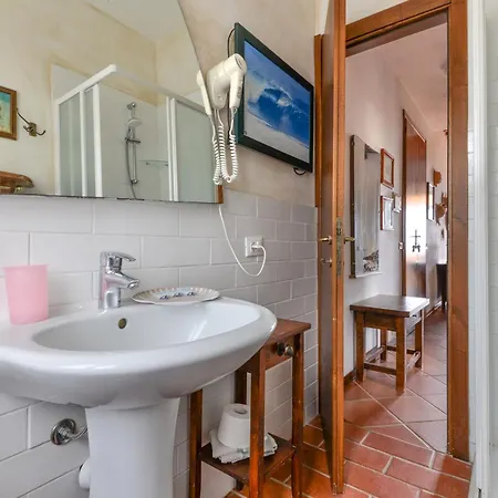 Trilocale Lavanda A Holiday home Lacona