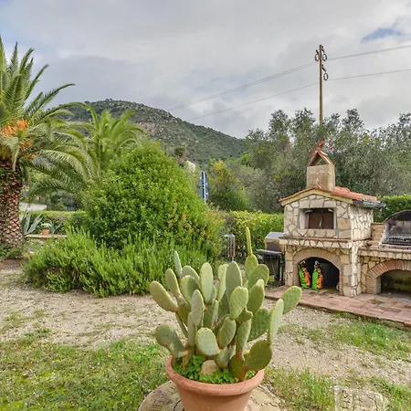 Trilocale Lavanda A Holiday home Lacona